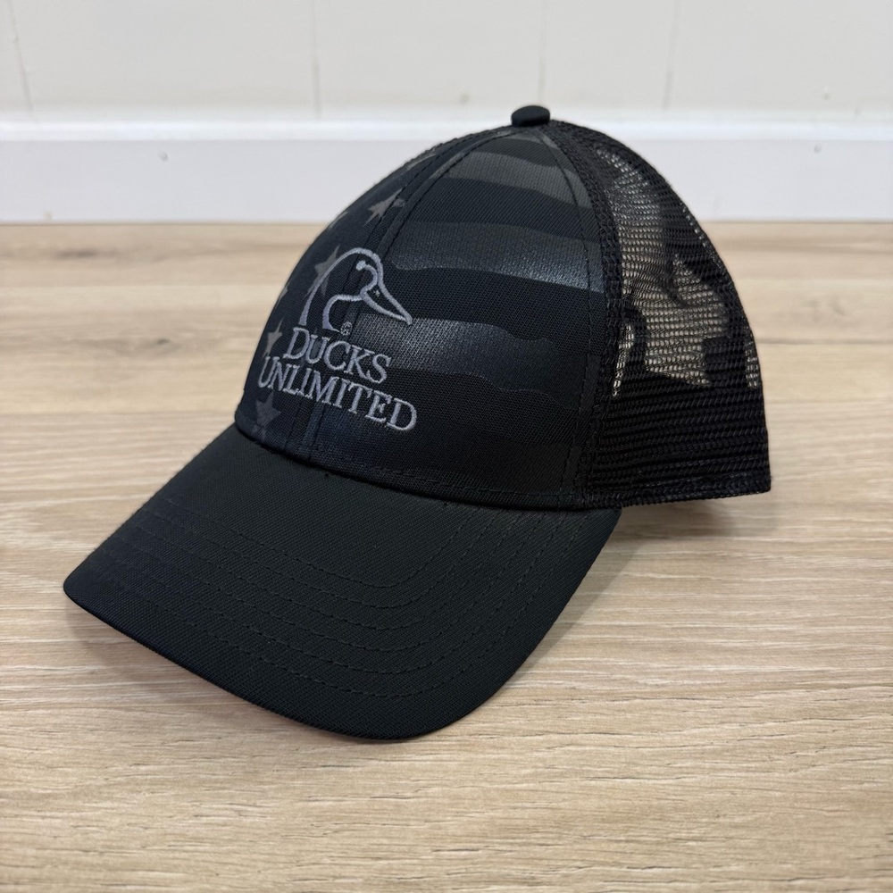 NEW Ducks Unlimited Black Stockton California Chapter Mesh Trucker Hat